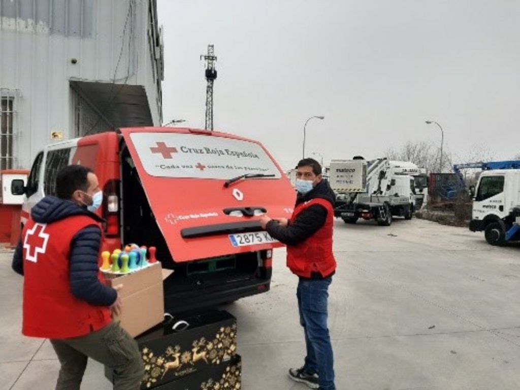 mateco colabora con la Cruz Roja